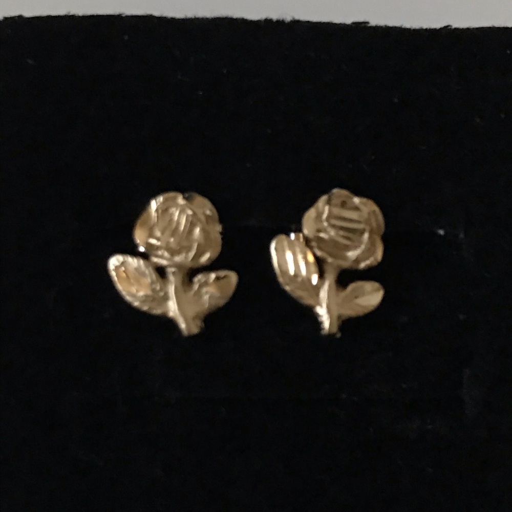 14k Solid Gold Etched Rose Post Earrings